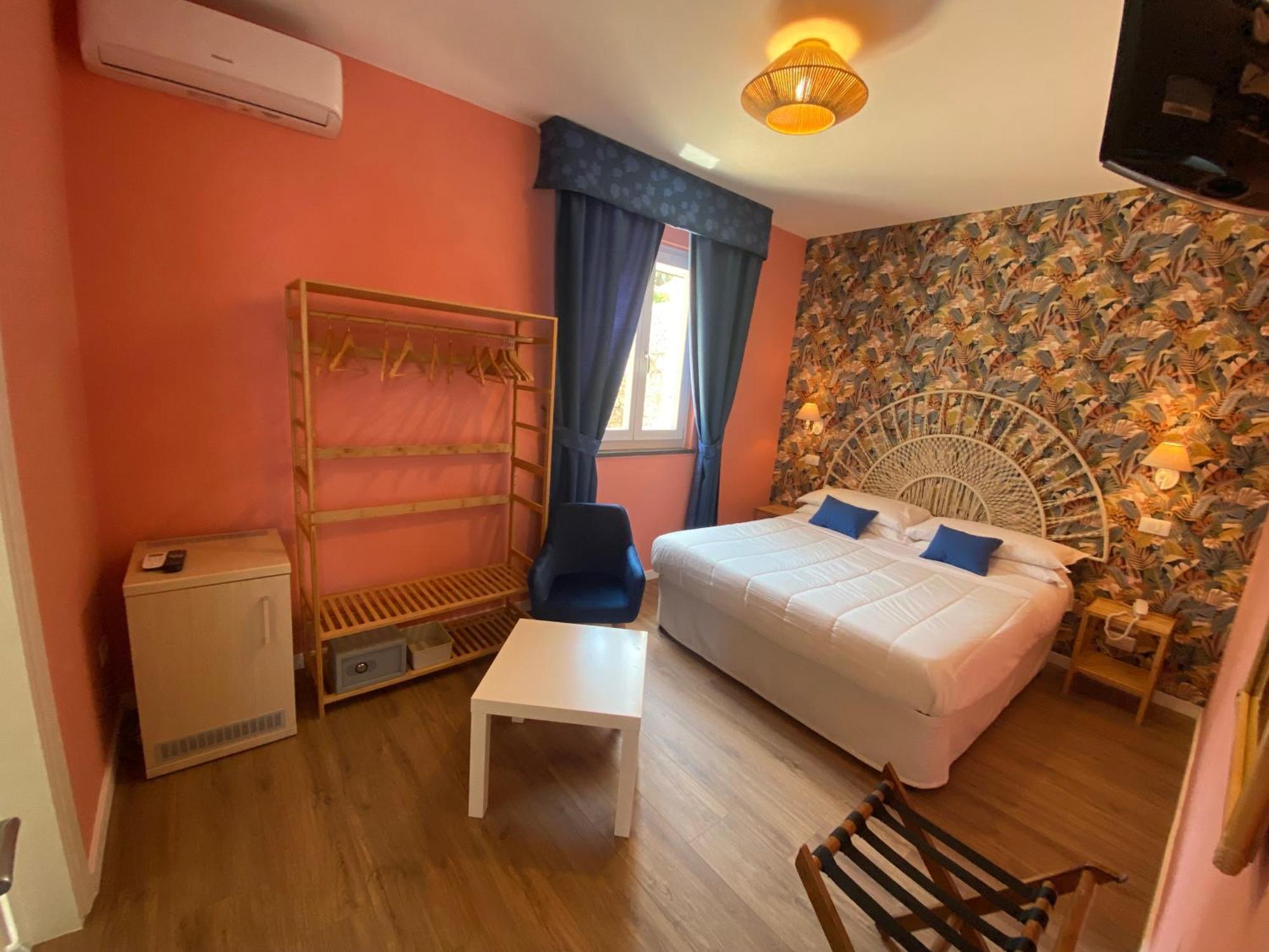 Hotel Villa Lubrense Sorrento 马萨鲁布朗斯 外观 照片