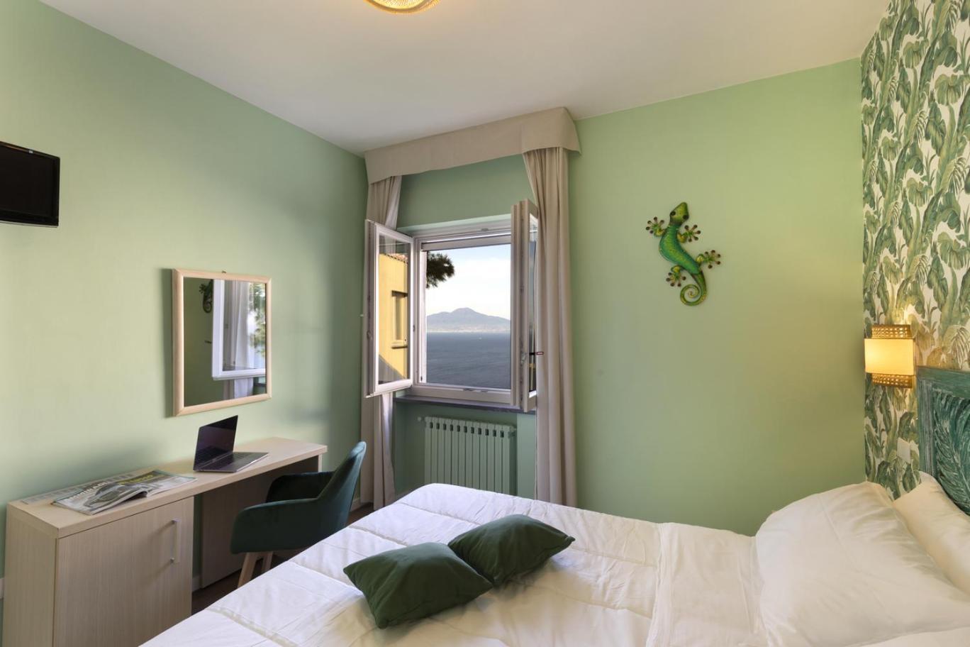 Hotel Villa Lubrense Sorrento 马萨鲁布朗斯 外观 照片